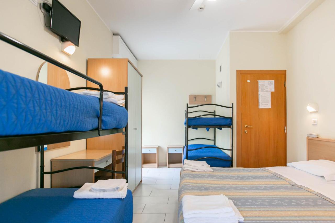Hotel Valparaiso 리미니 외부 사진