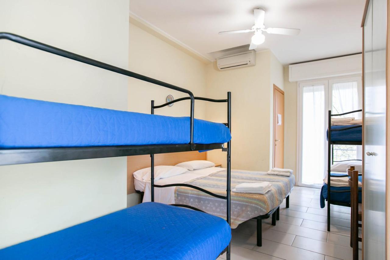 Hotel Valparaiso 리미니 외부 사진