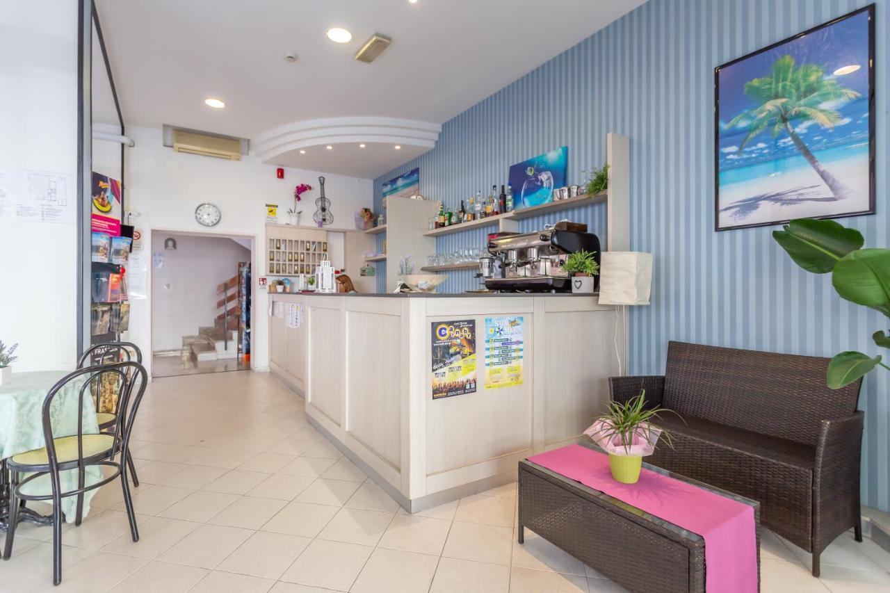 Hotel Valparaiso 리미니 외부 사진